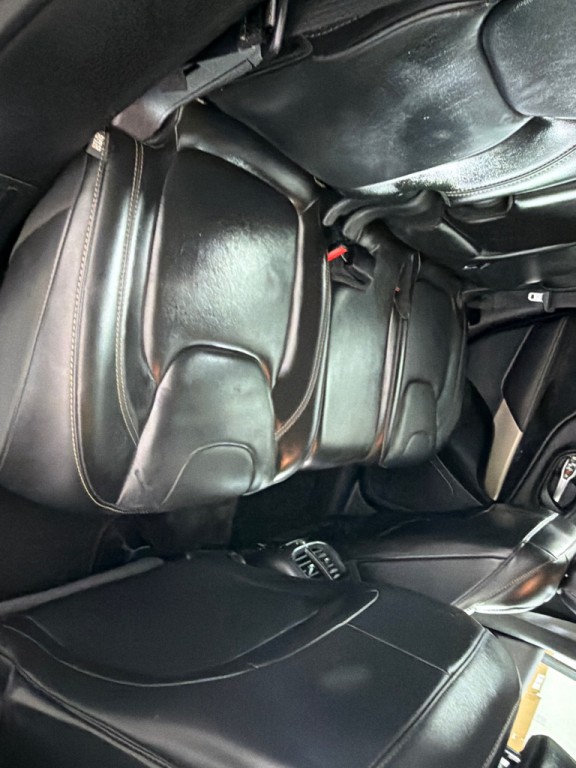 2018 Jeep Cherokee Image 22