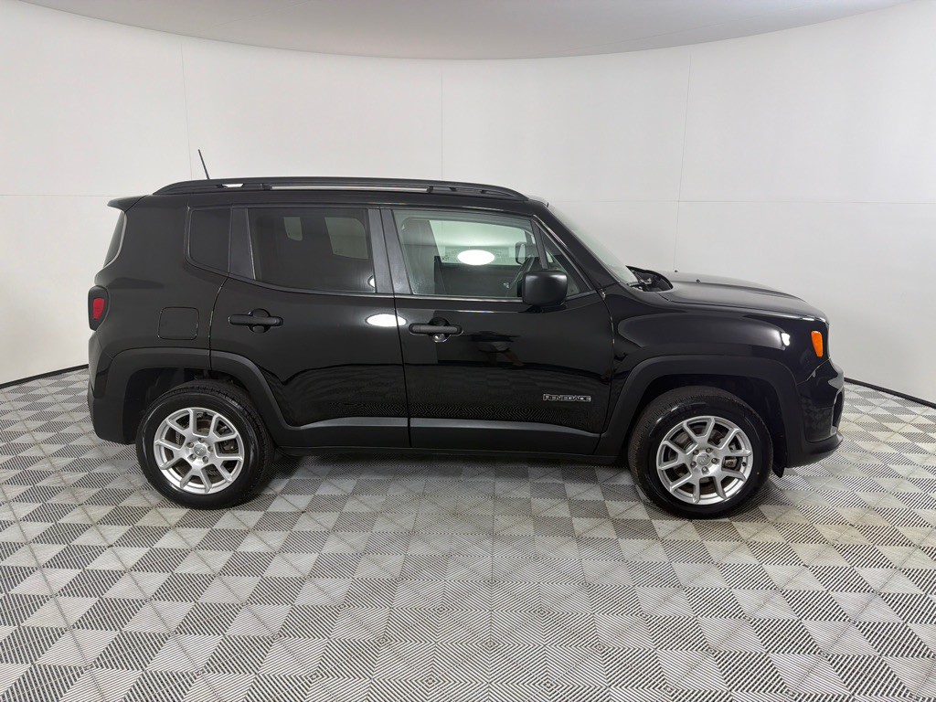2021 Jeep Renegade Image 4