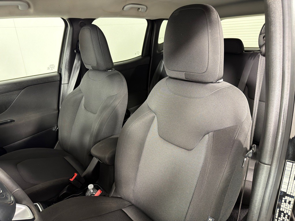 2021 Jeep Renegade Image 13