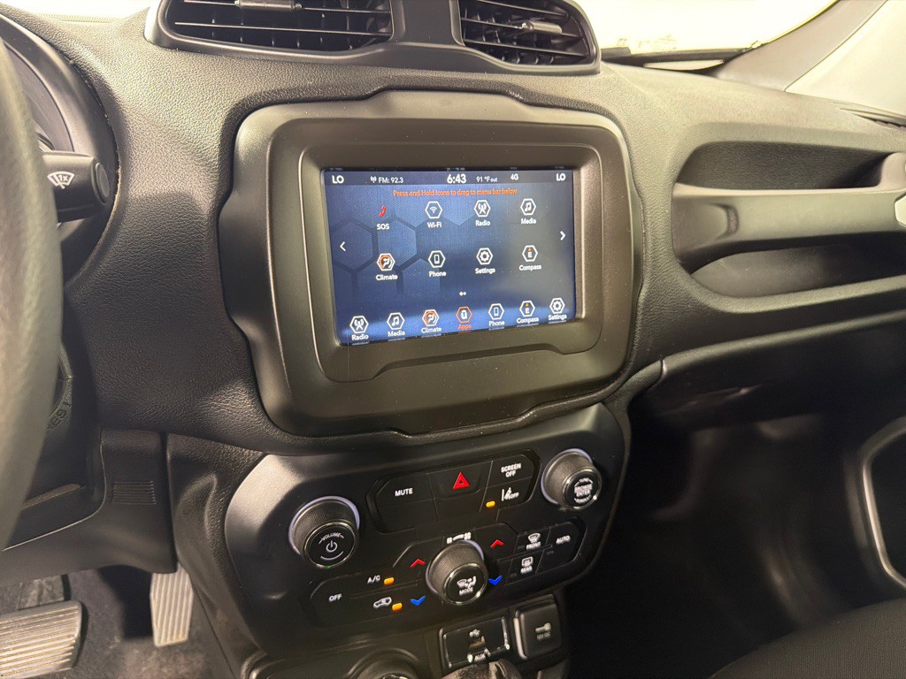 2021 Jeep Renegade Image 16