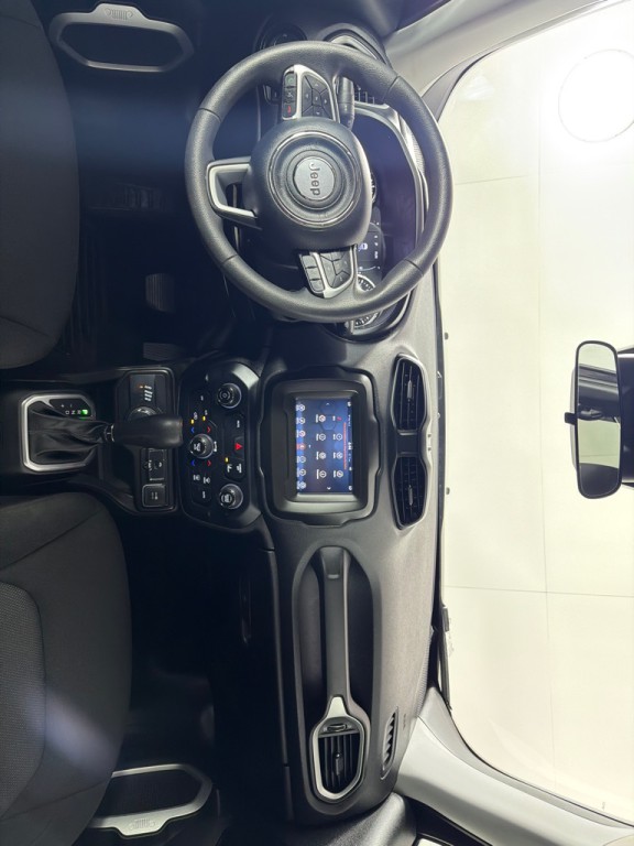 2021 Jeep Renegade Image 26