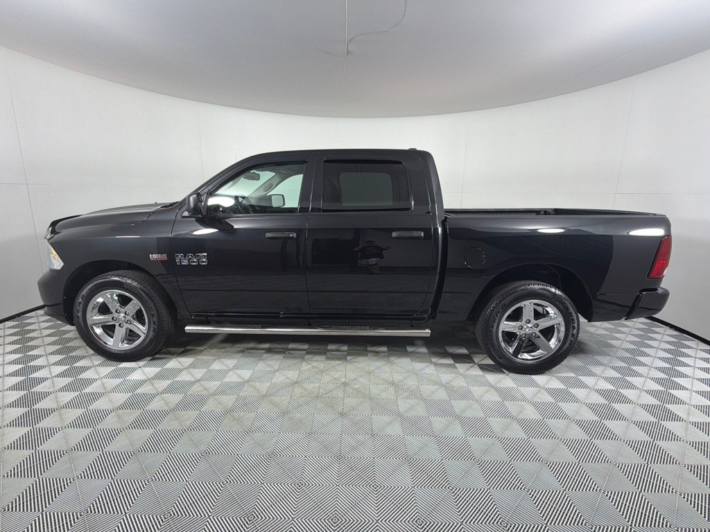 2016 RAM 1500 Image 8