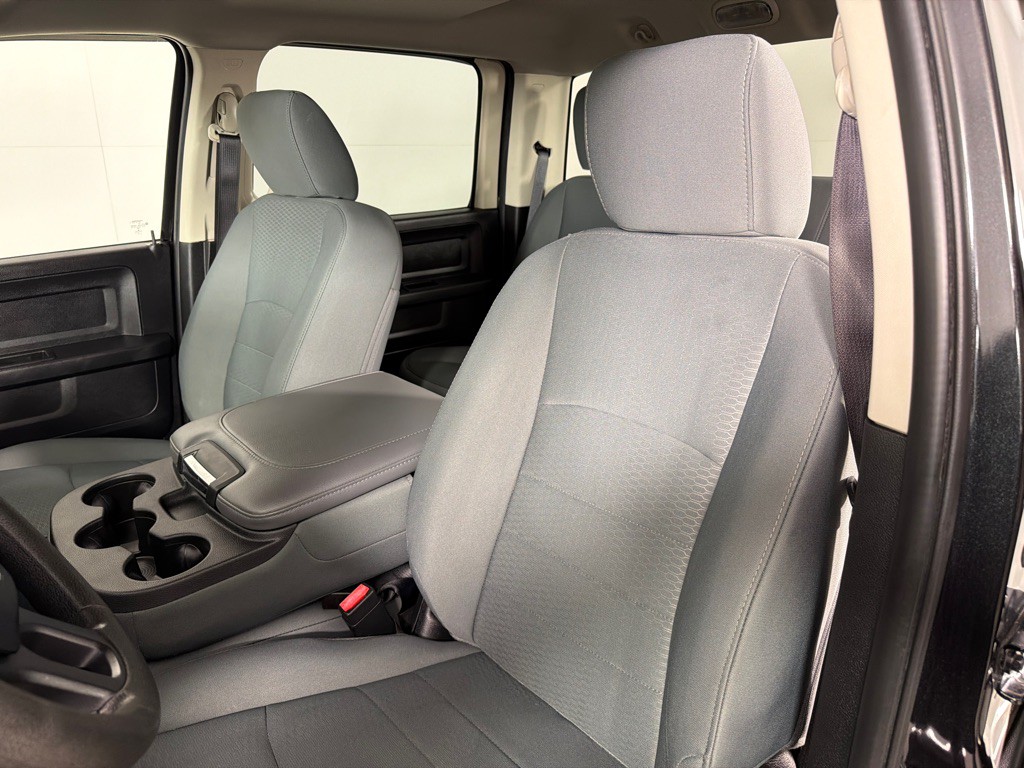 2016 RAM 1500 Image 12