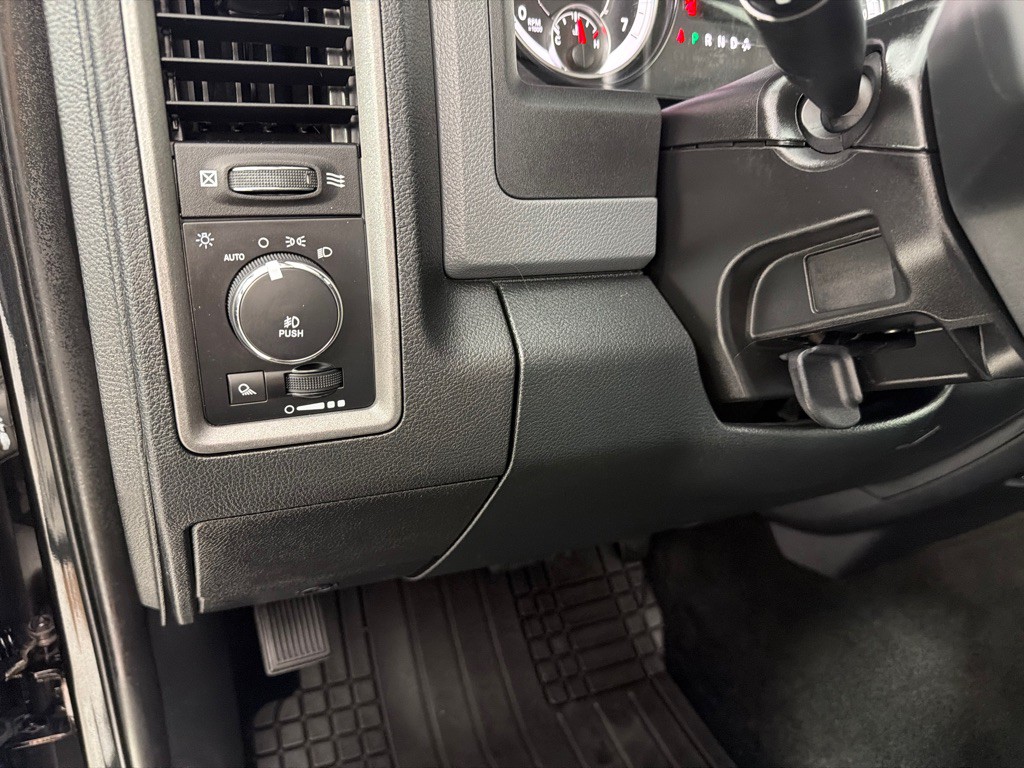 2016 RAM 1500 Image 13