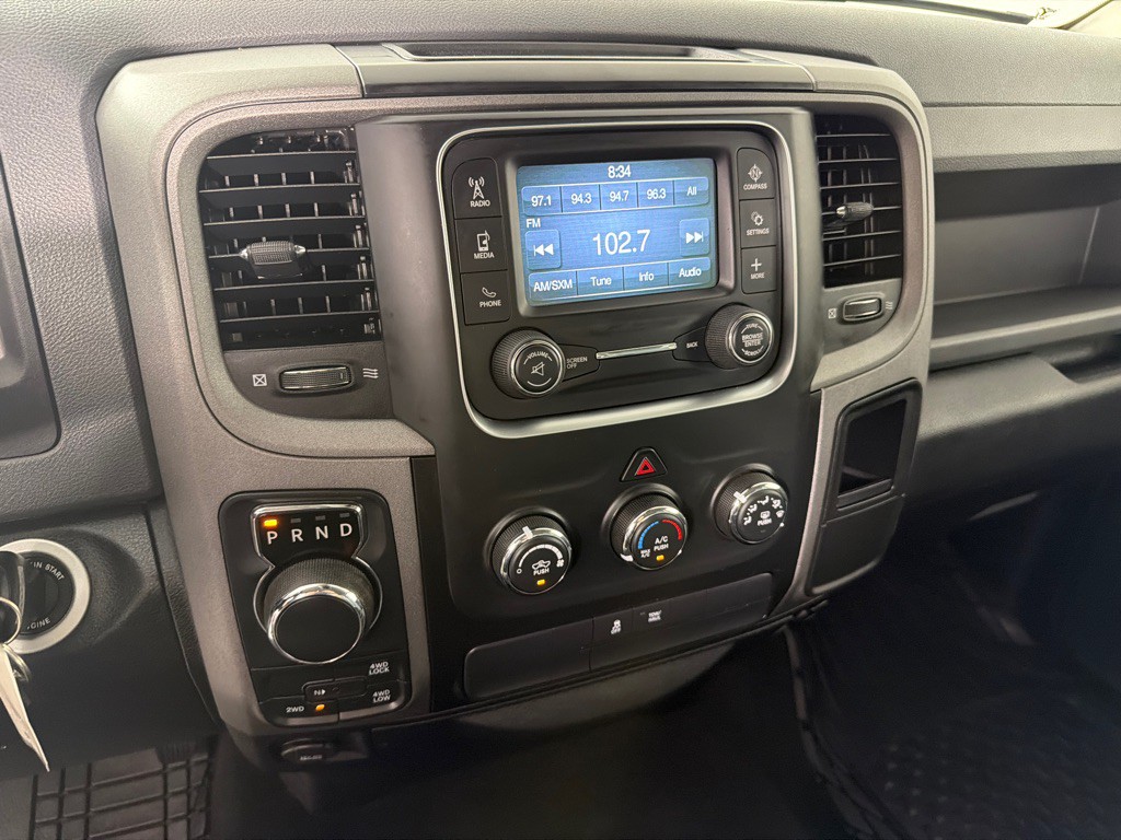 2016 RAM 1500 Image 15
