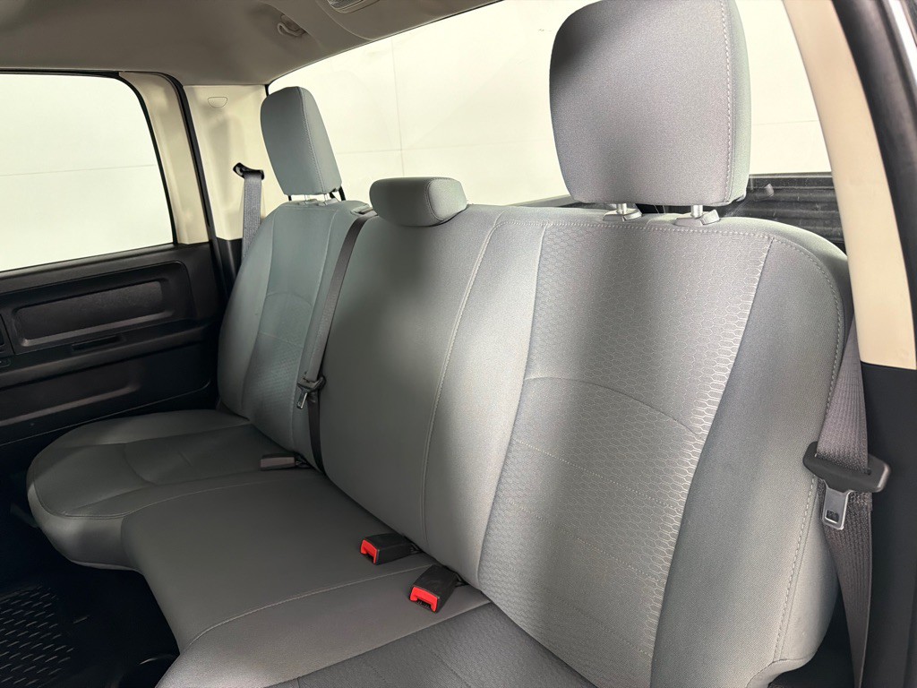 2016 RAM 1500 Image 17