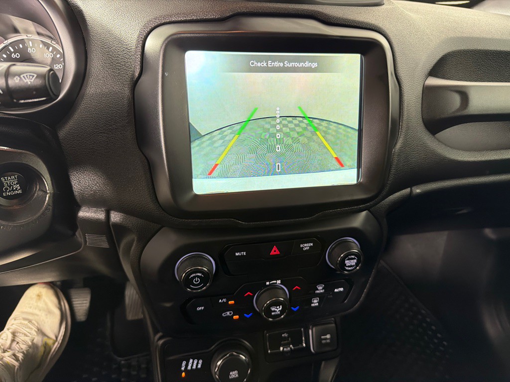 2018 Jeep Renegade Image 16