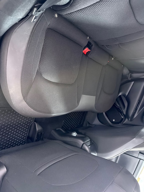 2018 Jeep Renegade Image 23