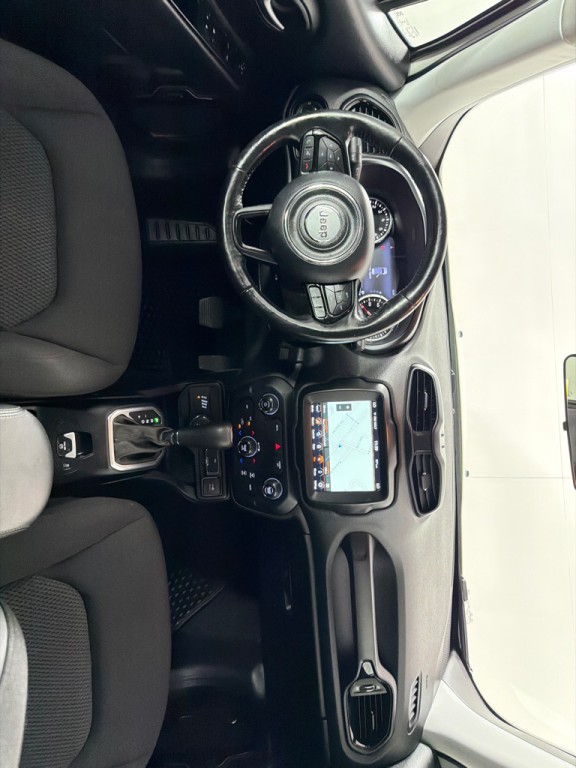 2018 Jeep Renegade Image 27