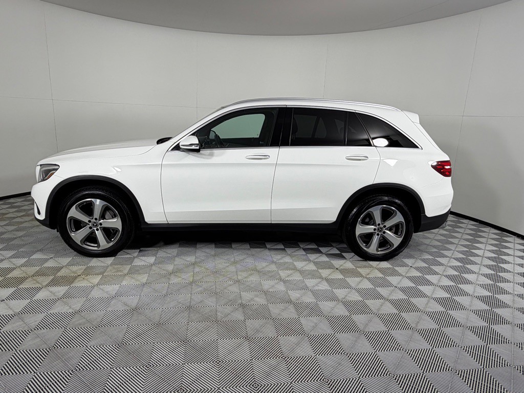 2019 Mercedes-Benz GLC-Class Image 9