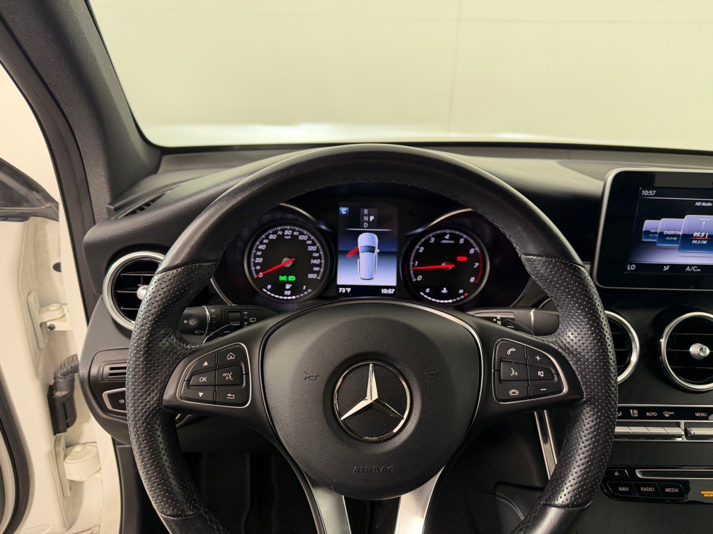 2019 Mercedes-Benz GLC-Class Image 19