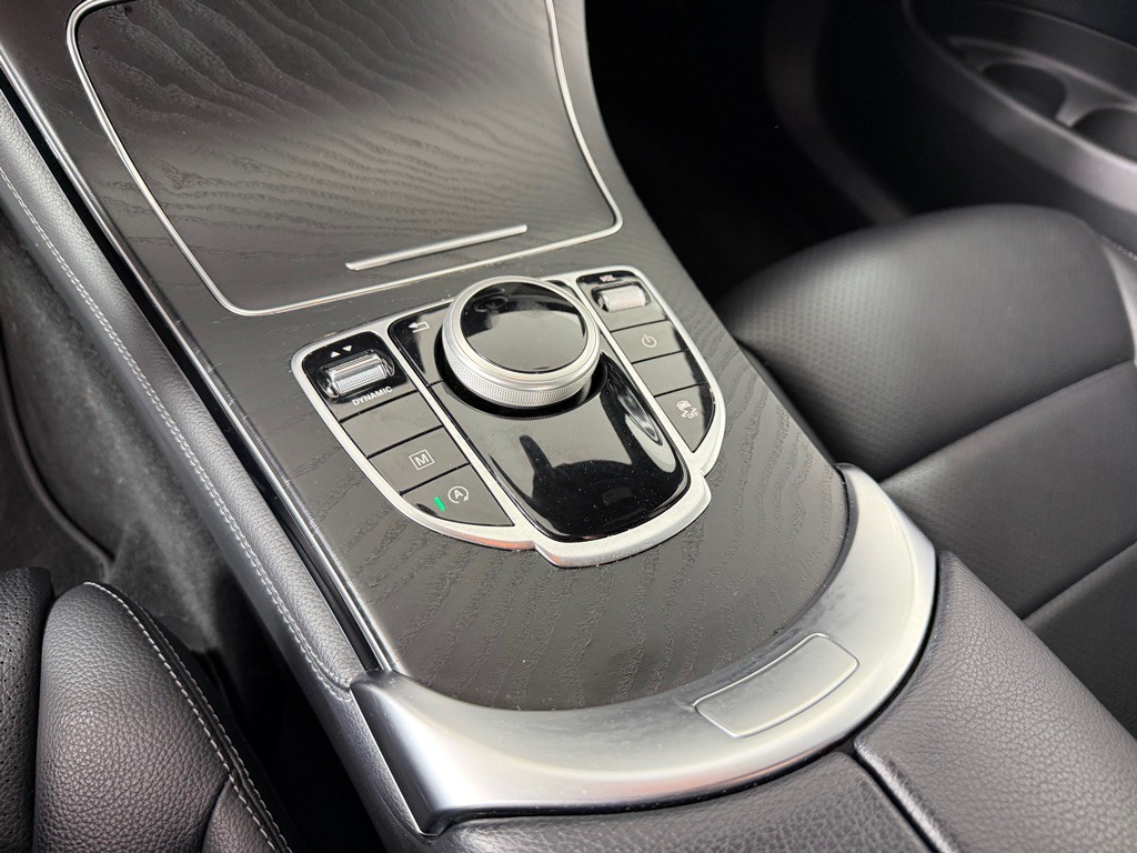 2019 Mercedes-Benz GLC-Class Image 23