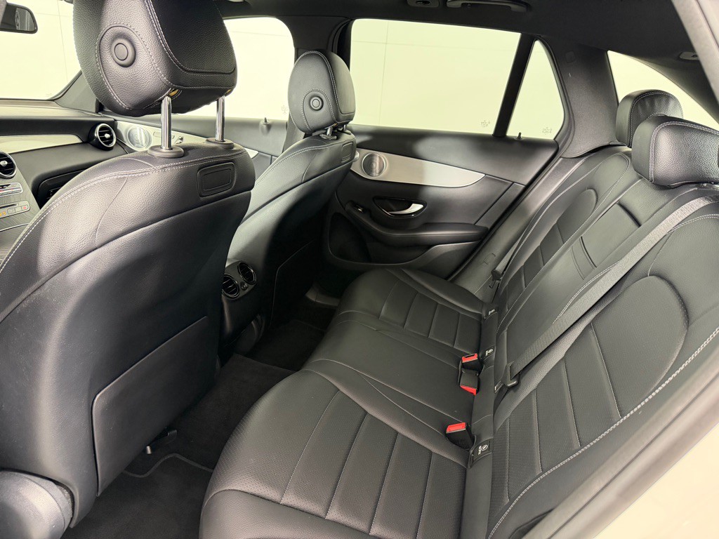 2019 Mercedes-Benz GLC-Class Image 25