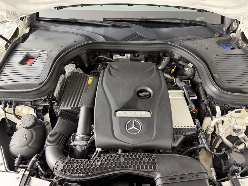 2019 Mercedes-Benz GLC-Class Image 31
