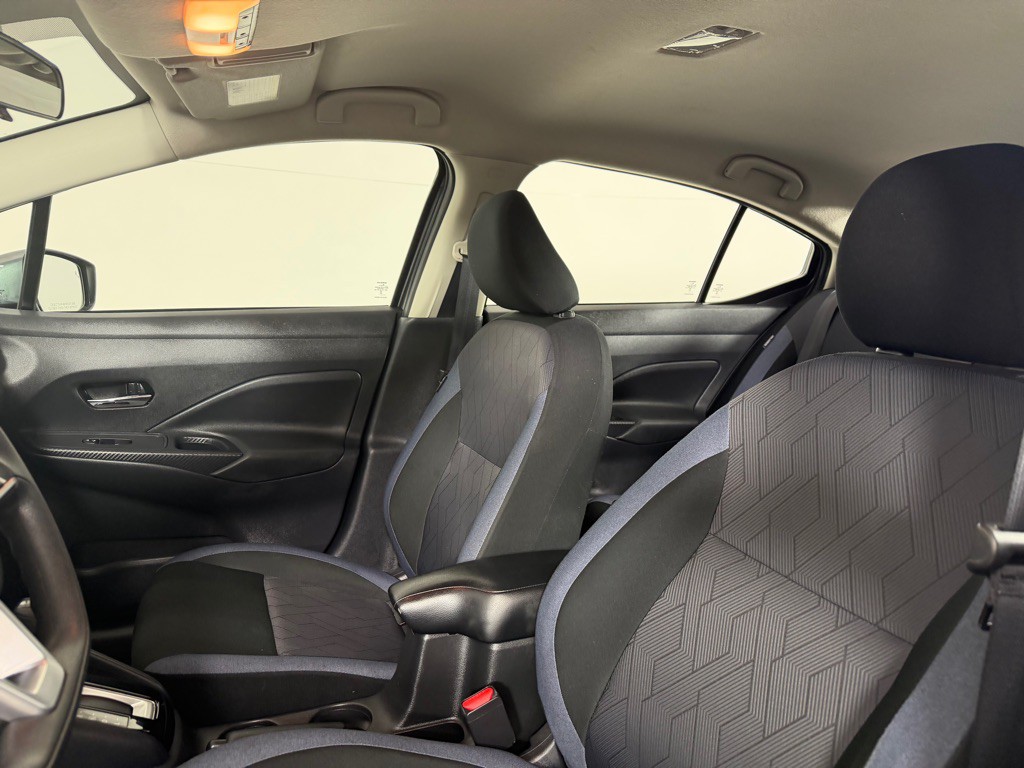 2024 Nissan Versa Image 10