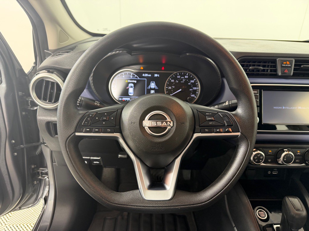 2024 Nissan Versa Image 11