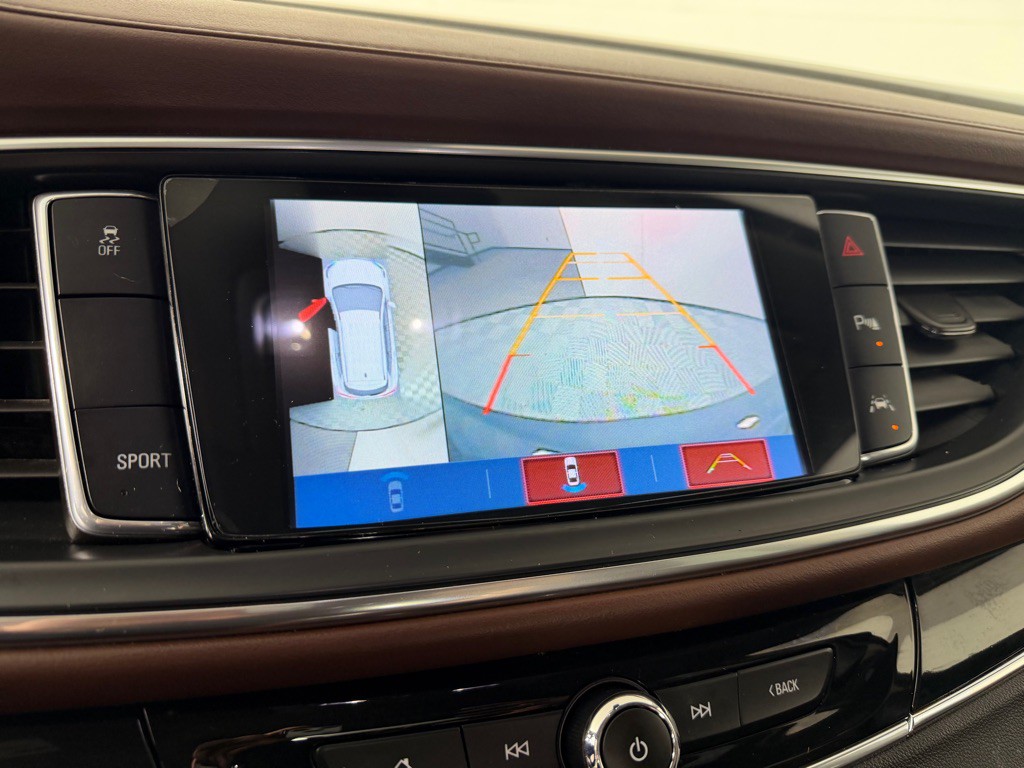 2018 Buick Enclave Image 20