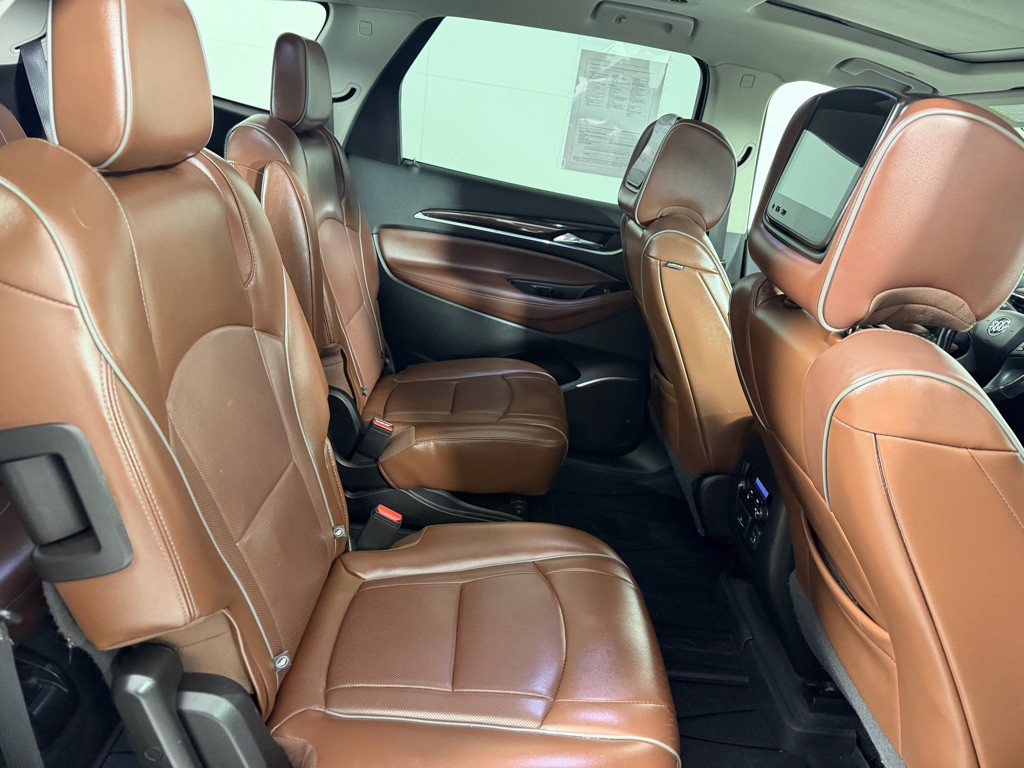 2018 Buick Enclave Image 26