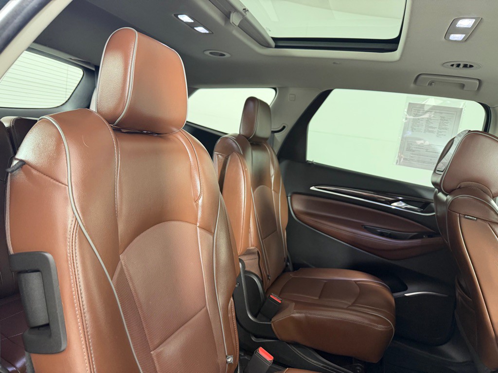 2018 Buick Enclave Image 27