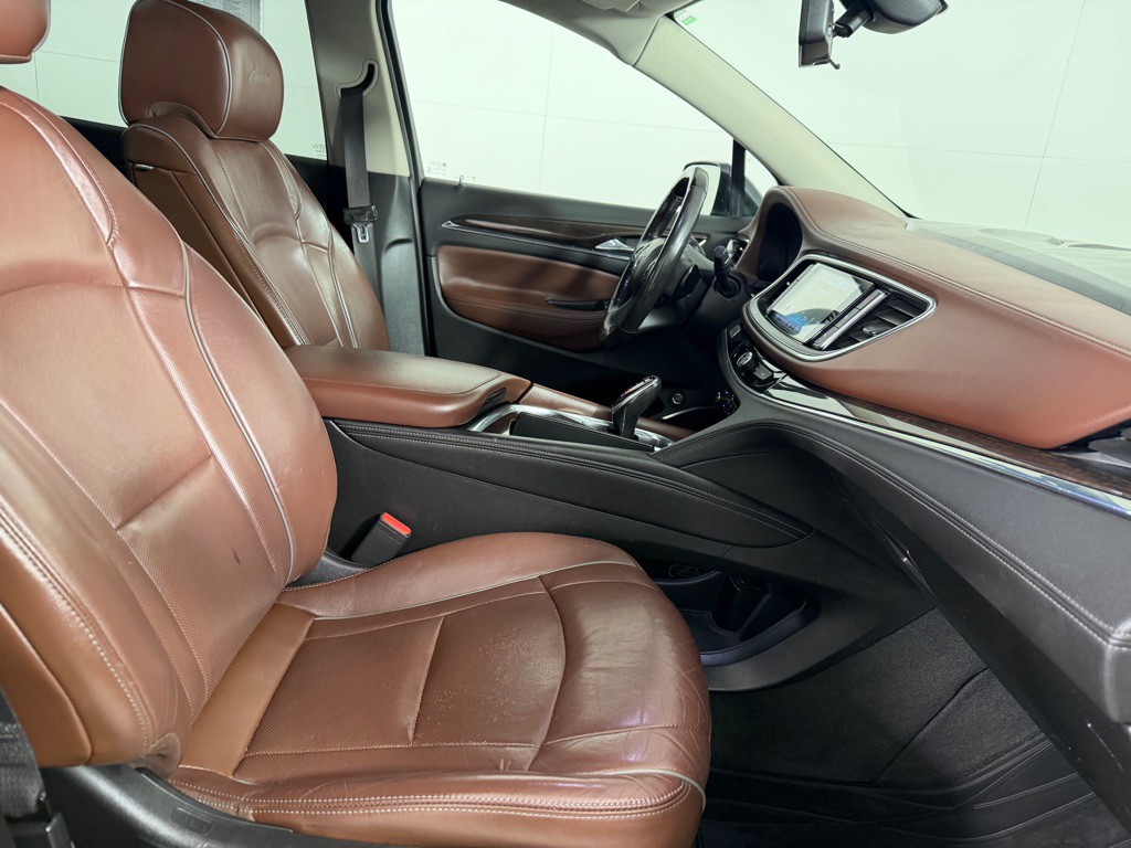 2018 Buick Enclave Image 29