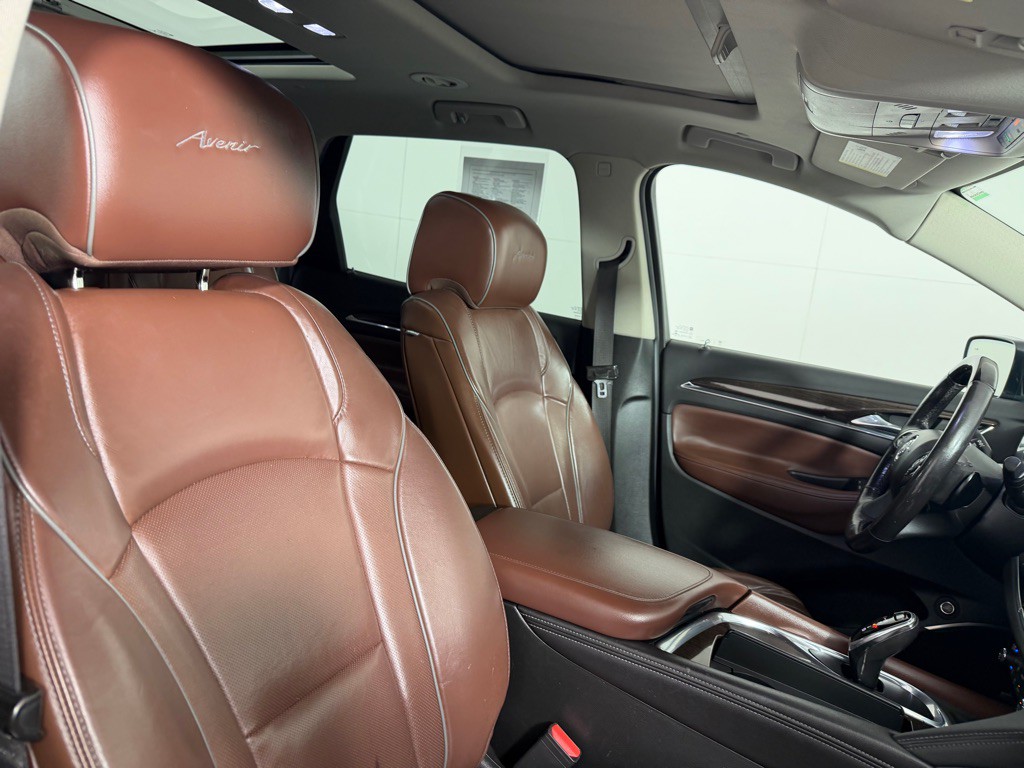 2018 Buick Enclave Image 30