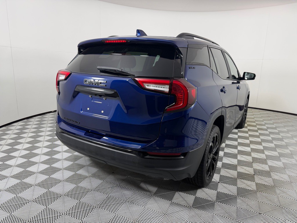 2022 GMC Terrain Image 5