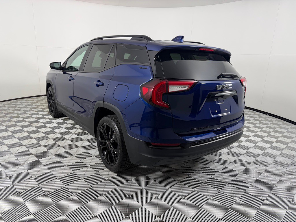2022 GMC Terrain Image 7