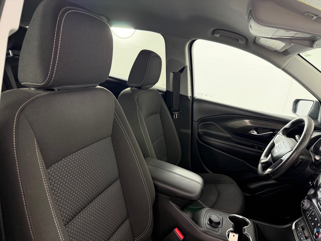 2022 GMC Terrain Image 24
