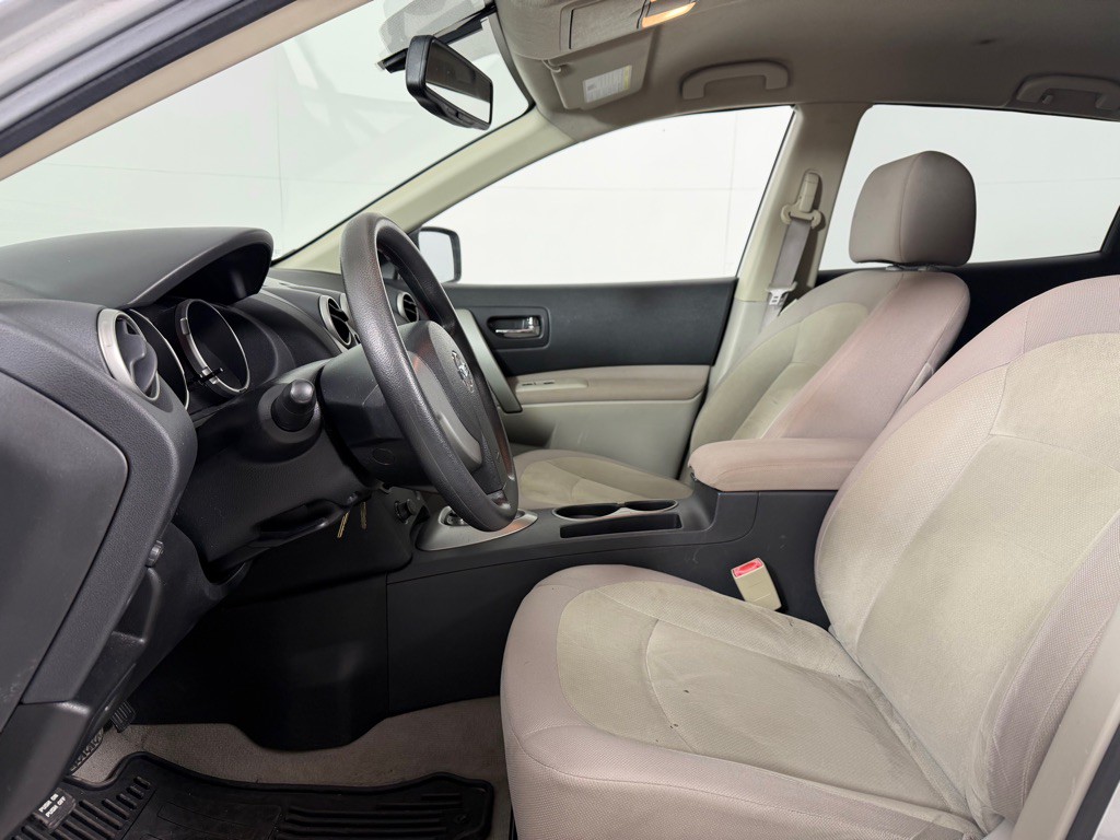 2010 Nissan Rogue Image 9