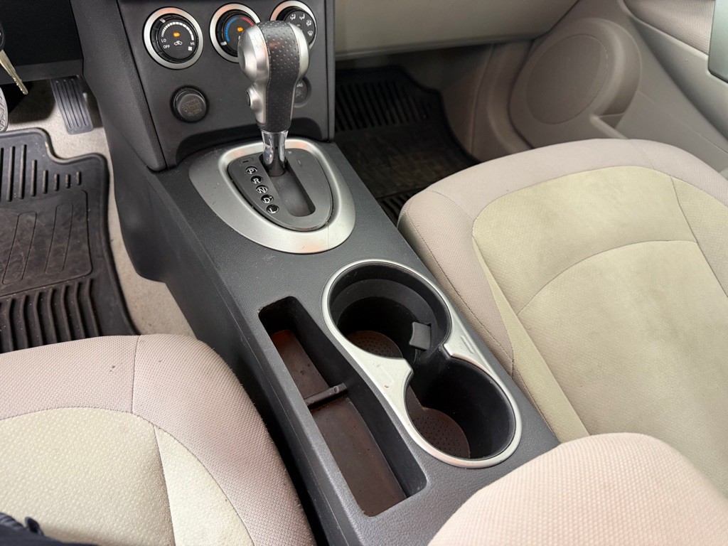2010 Nissan Rogue Image 15