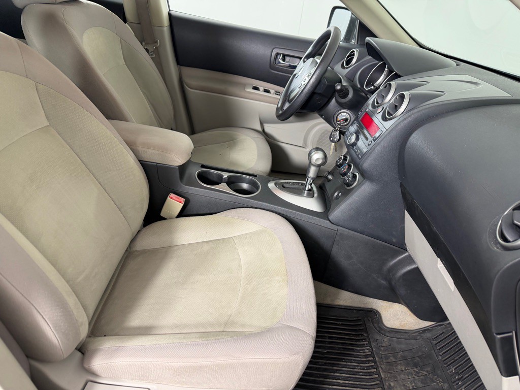 2010 Nissan Rogue Image 19