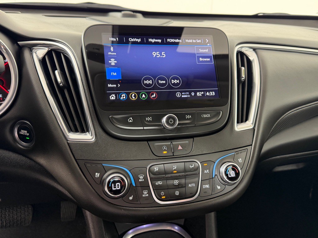 2024 Chevrolet Malibu Image 16