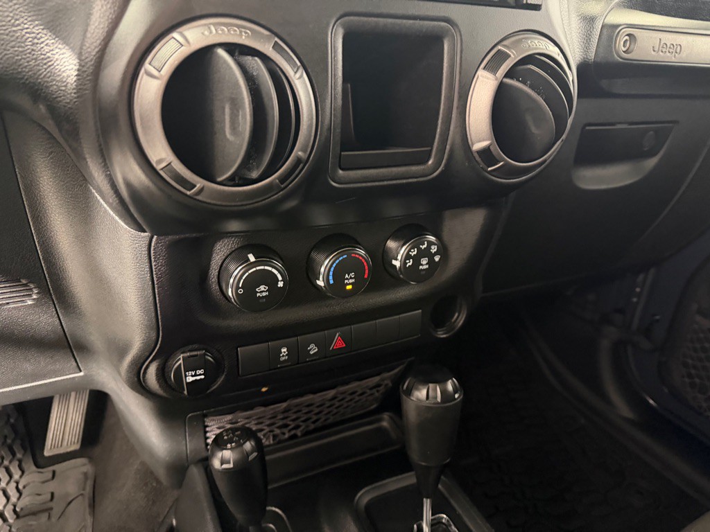 2018 Jeep Wrangler Unlimited Image 14