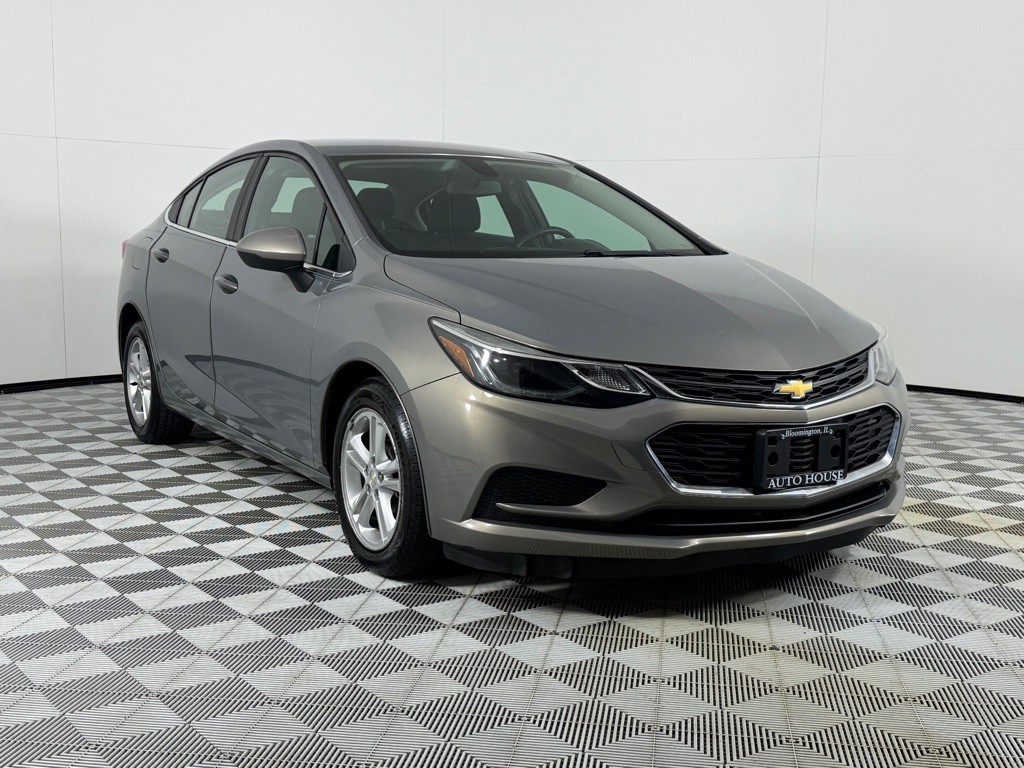2017 Chevrolet Cruze Image 3