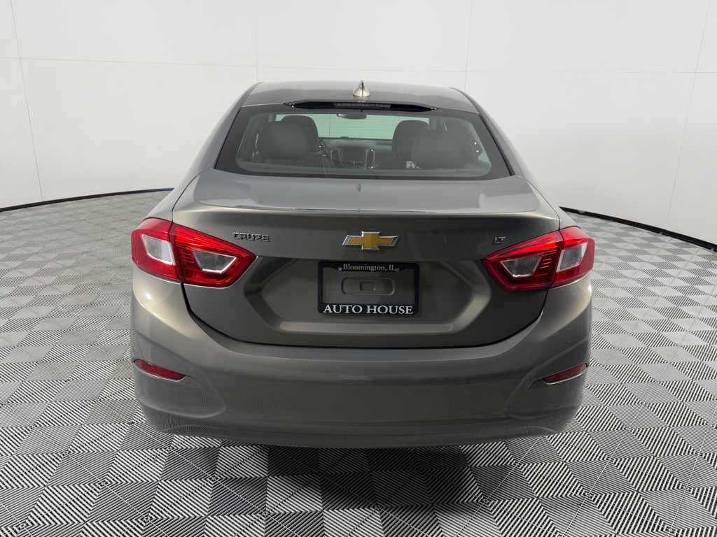 2017 Chevrolet Cruze Image 6