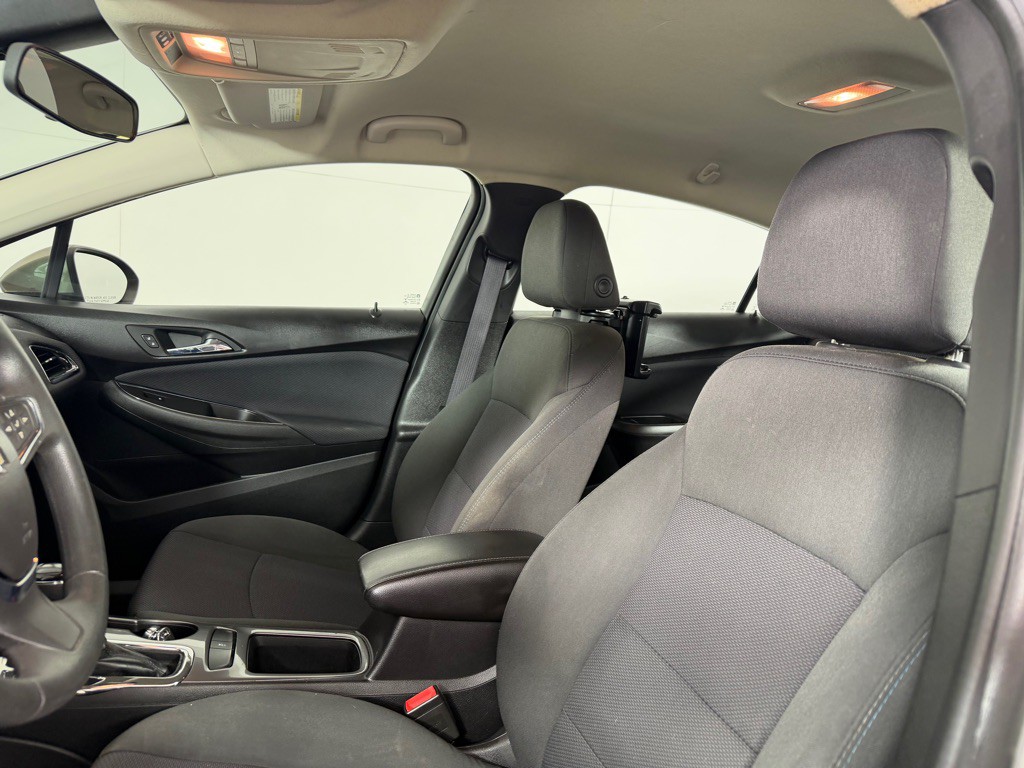 2017 Chevrolet Cruze Image 11