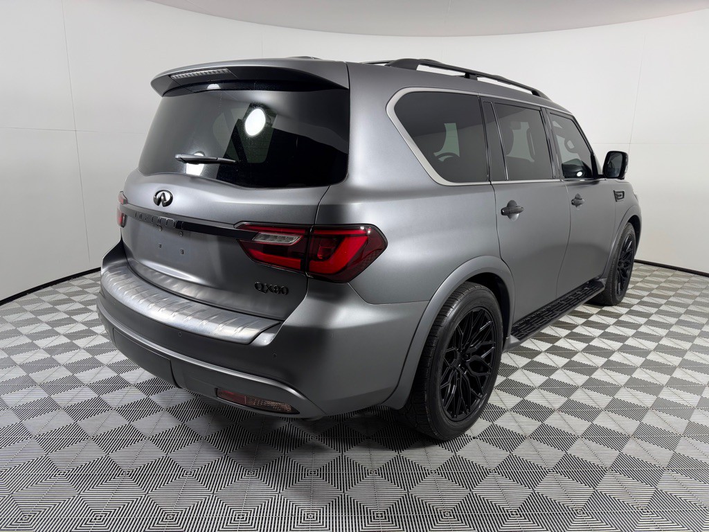 2021 INFINITI QX80 Image 5