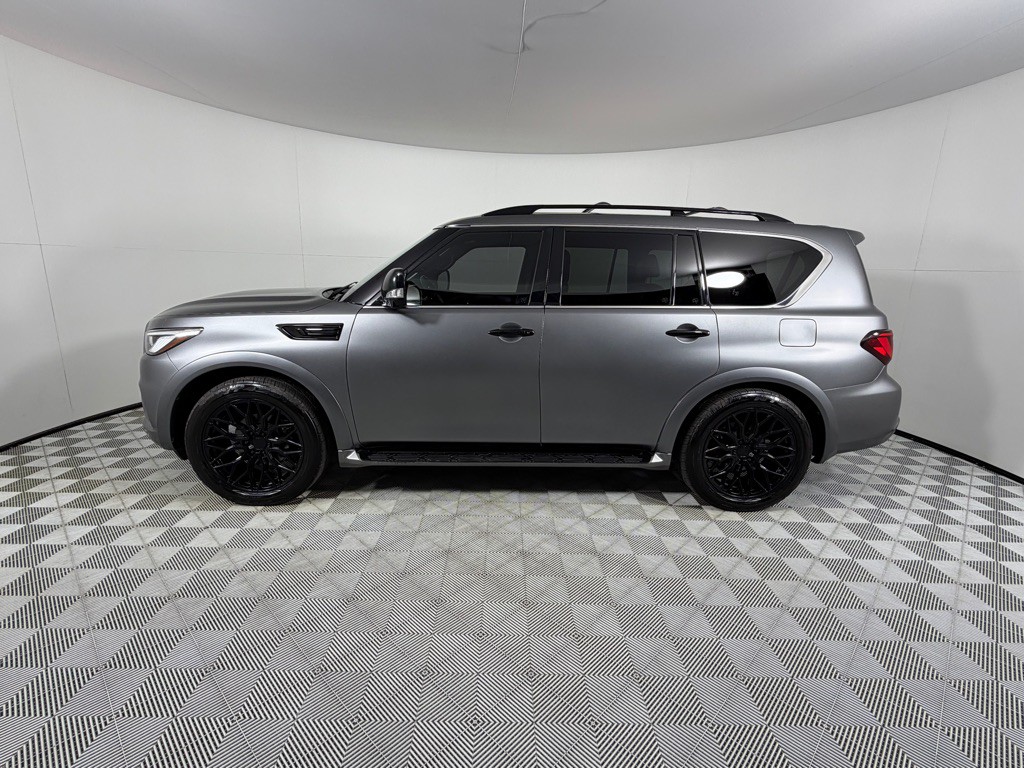 2021 INFINITI QX80 Image 8