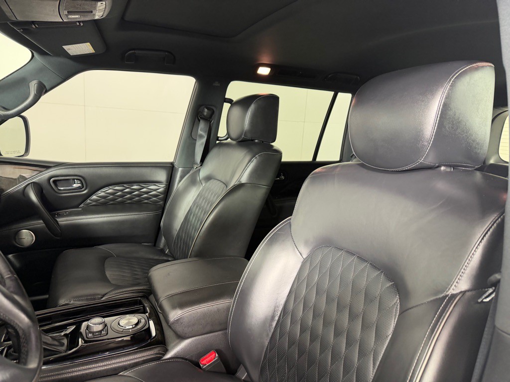 2021 INFINITI QX80 Image 11
