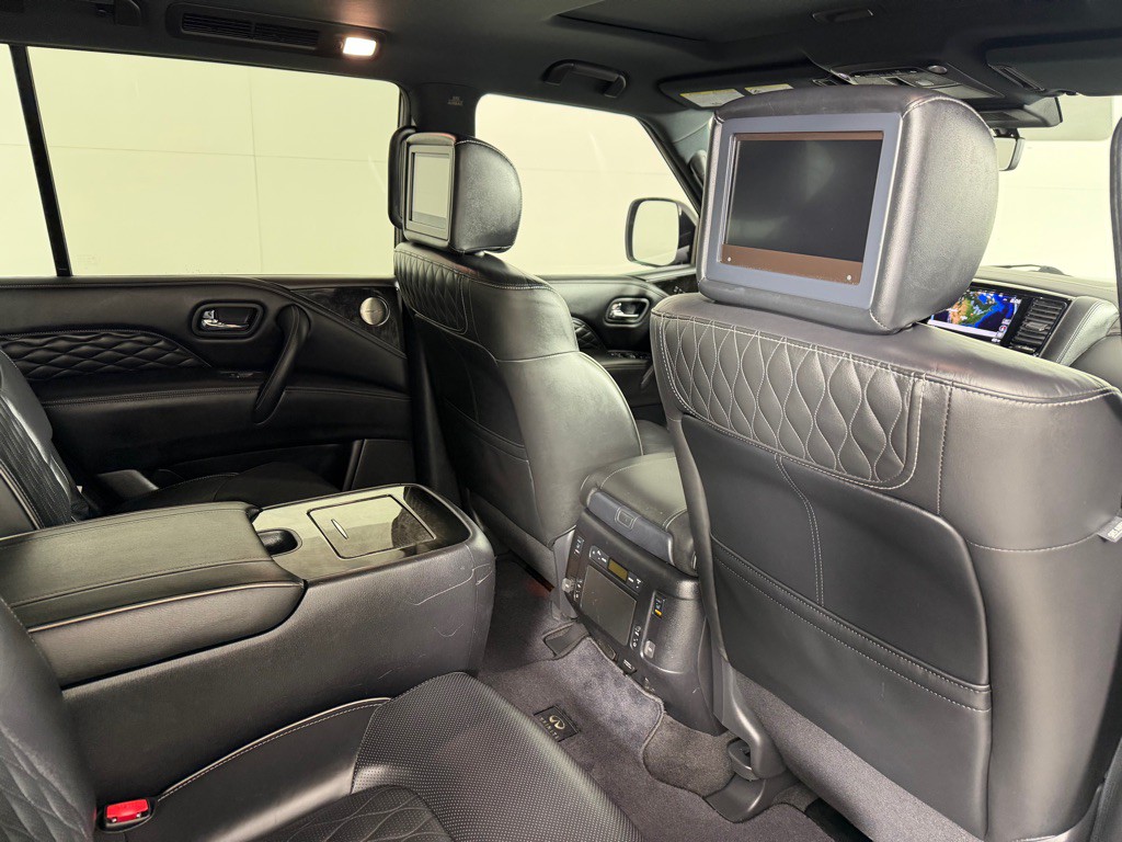 2021 INFINITI QX80 Image 25