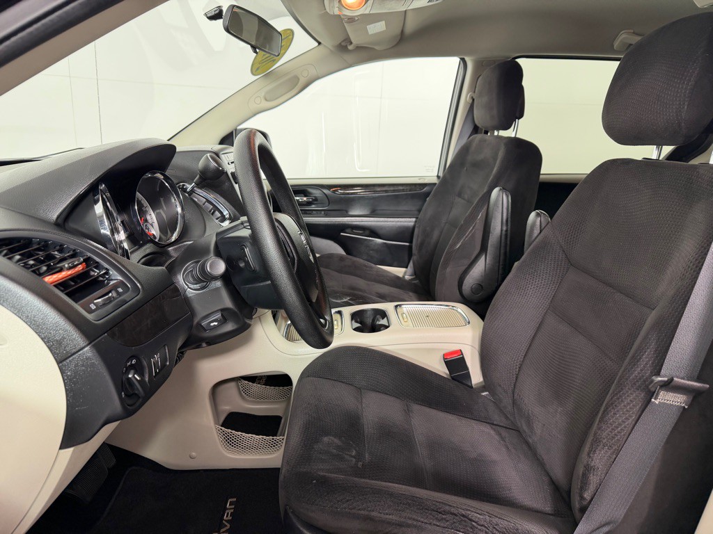 2014 Dodge Grand Caravan Image 11