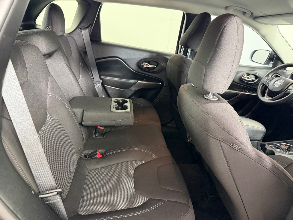2019 Jeep Cherokee Image 20