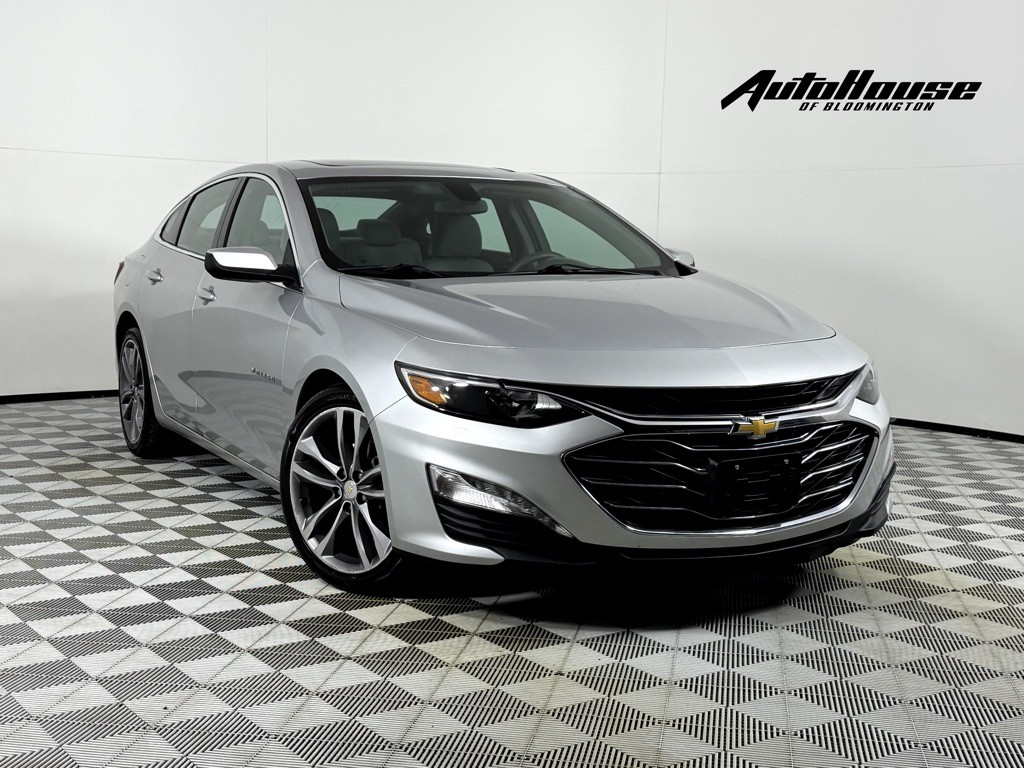 2022 Chevrolet Malibu Image 1