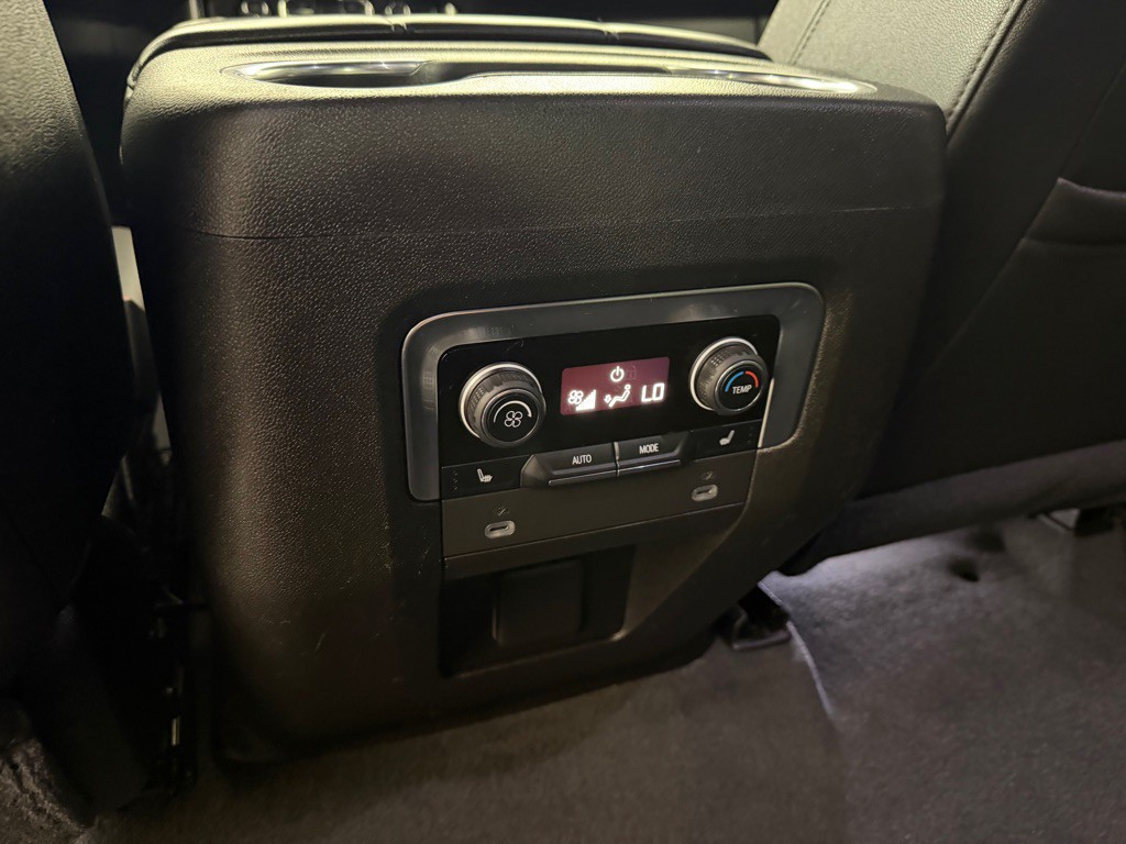 2021 Chevrolet Tahoe Image 23