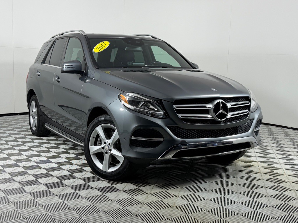 2017 Mercedes-Benz GLE-Class Image 2