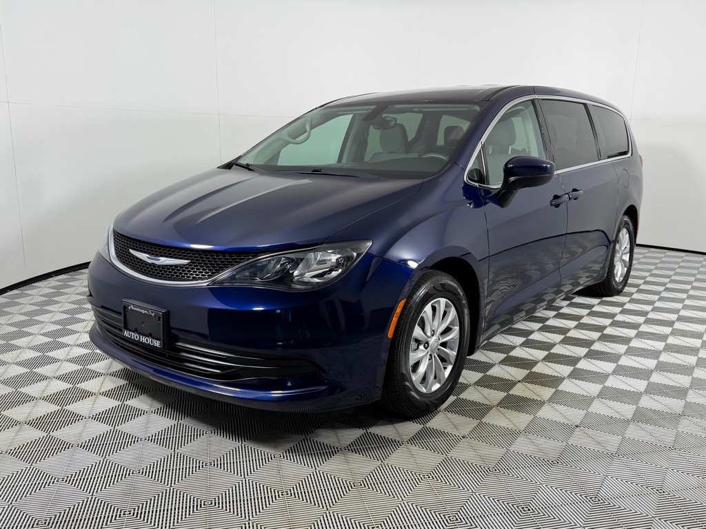 2017 Chrysler Pacifica Image 9