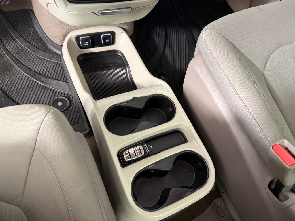 2017 Chrysler Pacifica Image 19