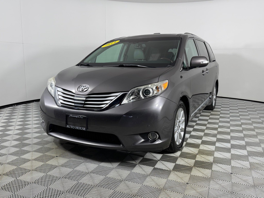 2014 Toyota Sienna Image 10