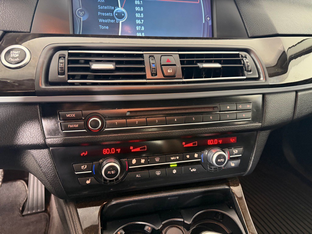 2011 BMW 5 Series Image 14