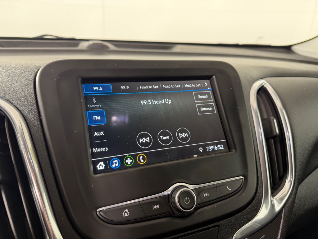 2019 Chevrolet Equinox Image 15